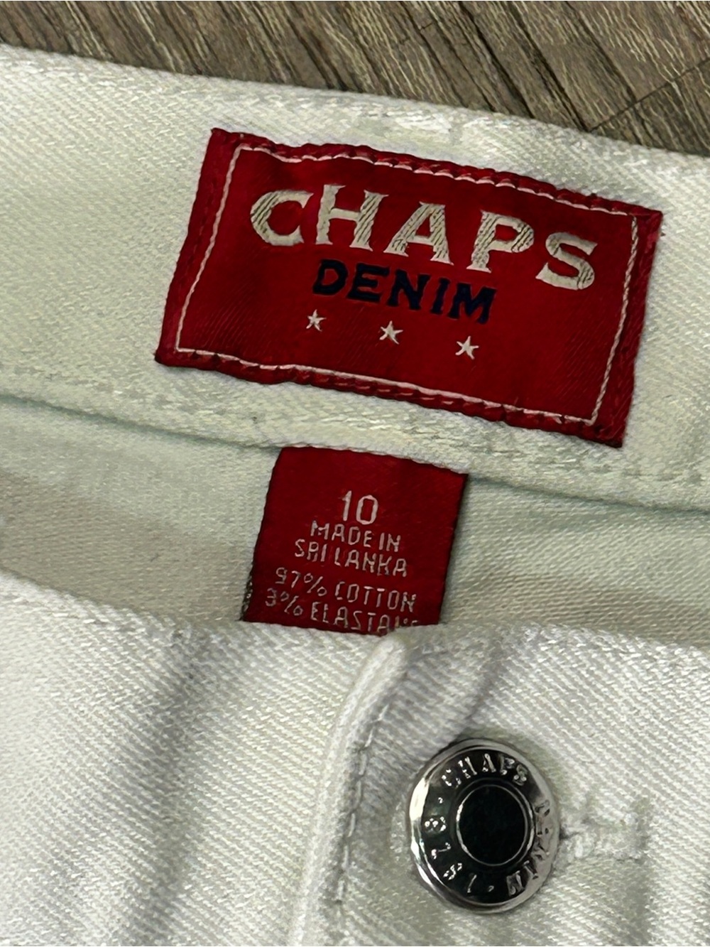 CHAPS Denim White Stretch Capri Jeans Size 10 Side Slit Hem⁠ - Picture 2 of 9